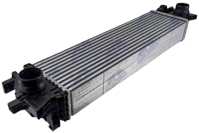 Chladič plnicího vzduchu Intercooler VOLVO S60 III (19-) T4 T5, S90 II (16-) D4, V60 I (15-18) D4, V60 II (18-) D4 (DIESEL)